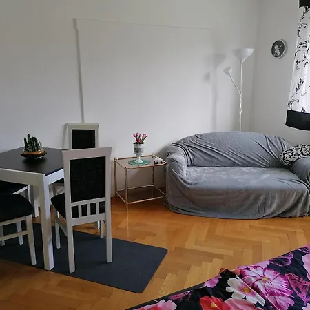 Cozy Near Ski, Cleaning Included *